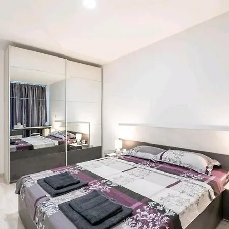 Apartment Moderna Apartment in Burgas Beach Resort